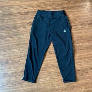 Nike ACG Dri-Fit Black Pants Size Large